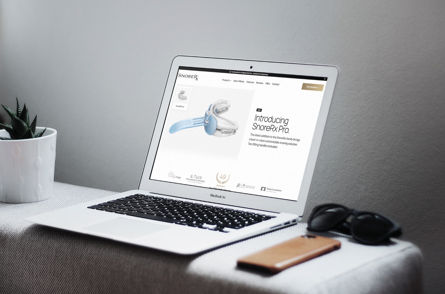 Laptop Showing the SnoreRx Web Site